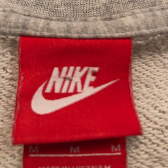 Nike high low sweatshirt - Picture 3 of 3